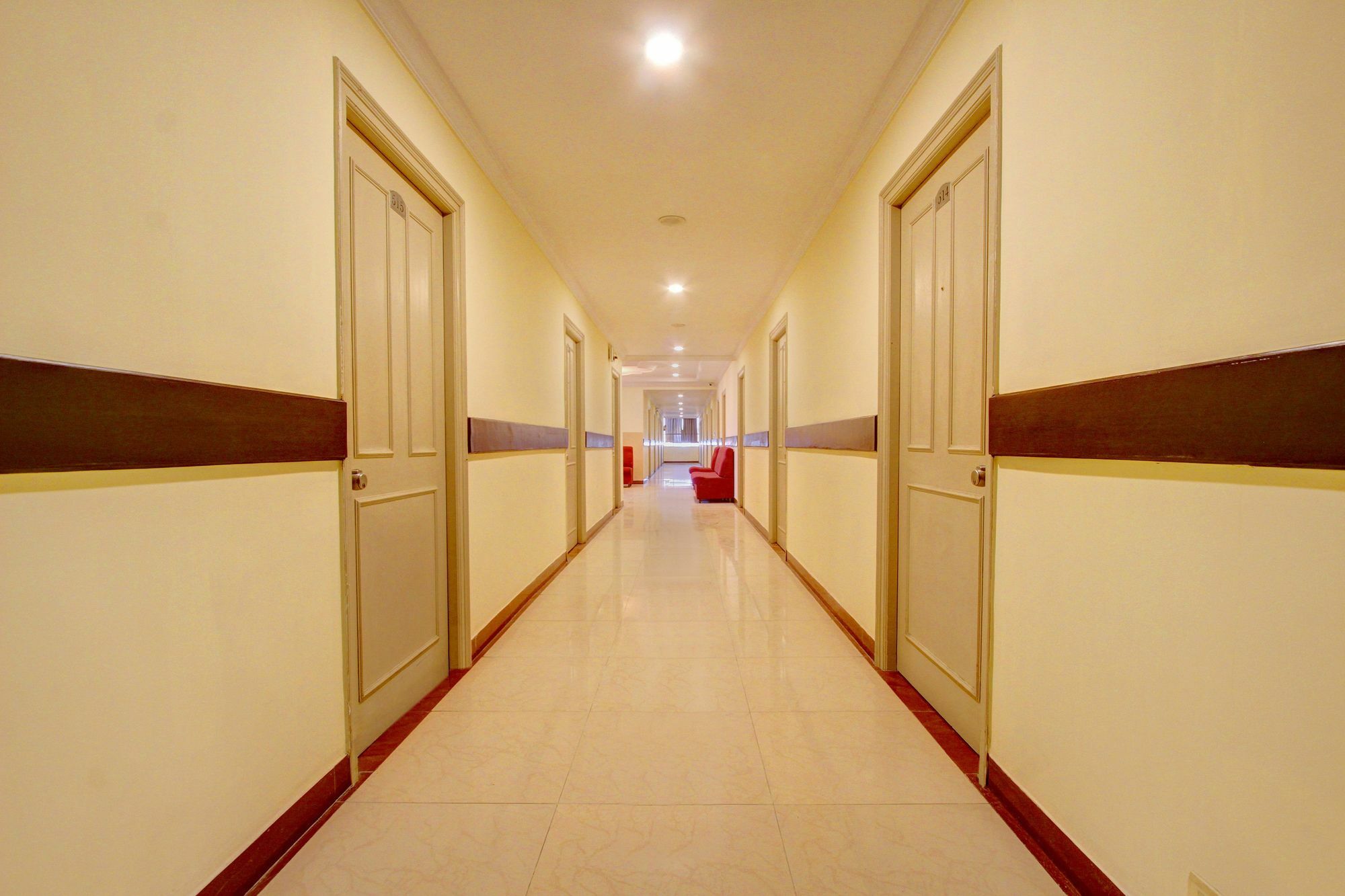 Oyo 10596 Hotel Indu Hyderabad Exterior photo